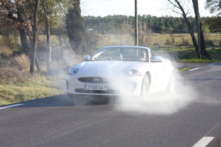  Jaguar XKR Coupe 2009 года  (фото 11 из 132)
